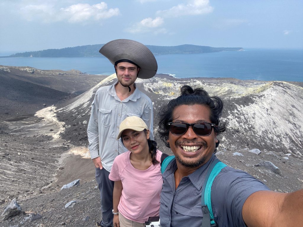 whatsapp image 2025 10 06 at 09.07.55 b6c69429